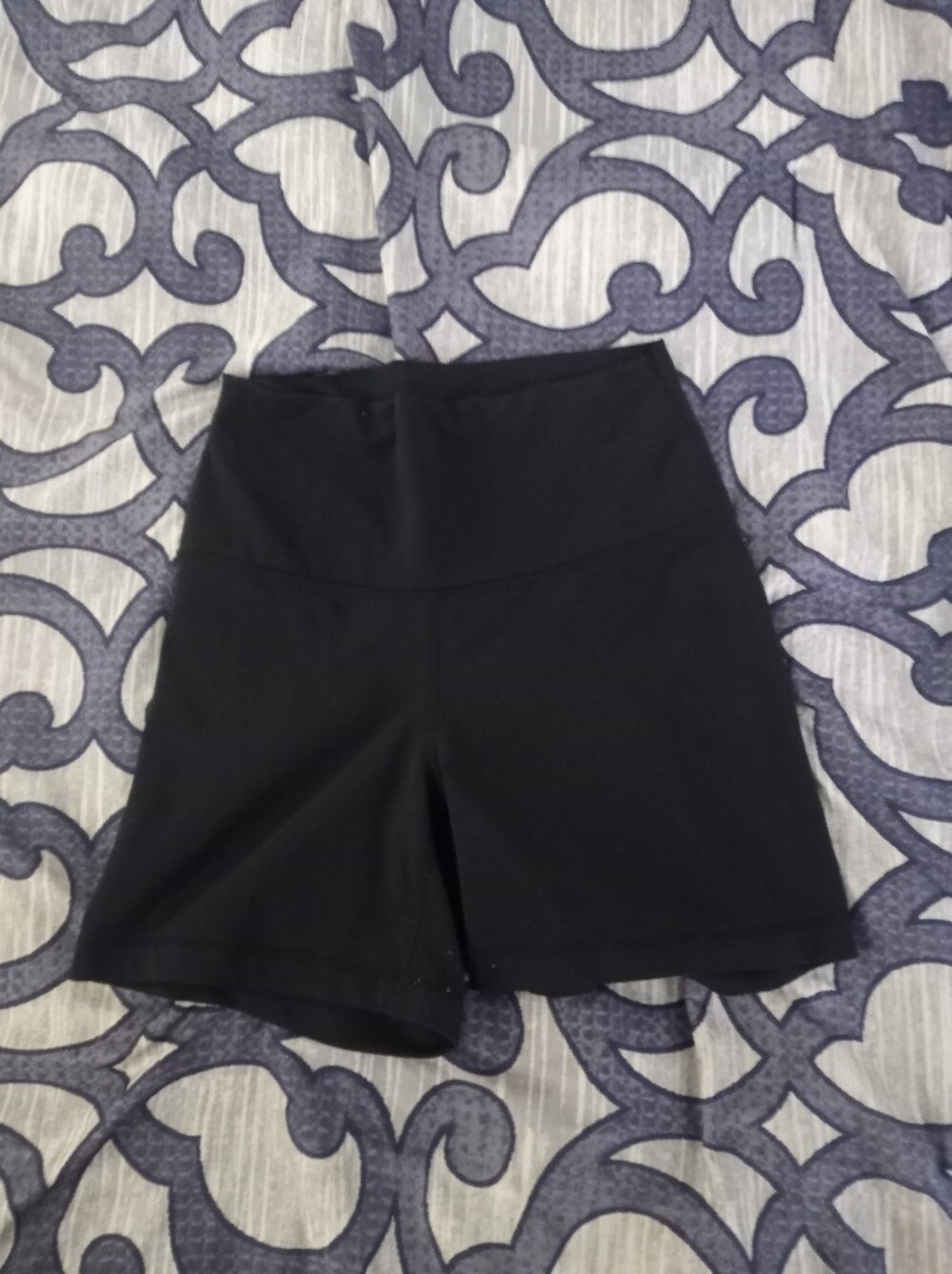👠YOGALICIOUS Yoga Shorts👠